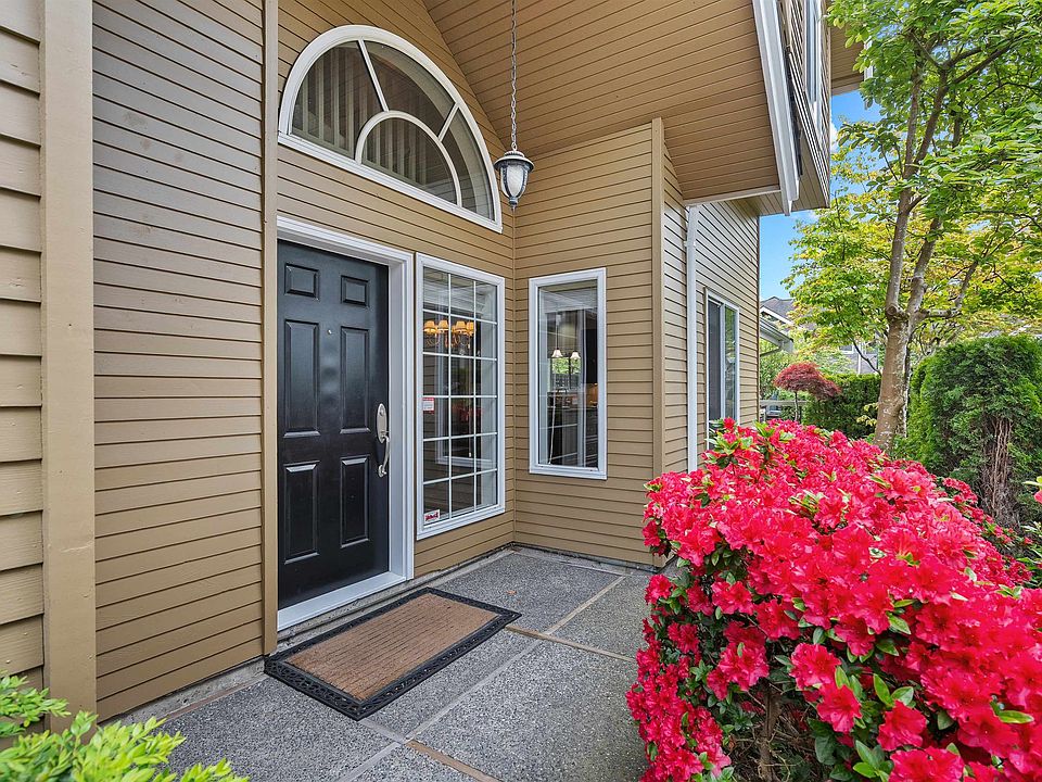 1st image of 670 W 26th Ave