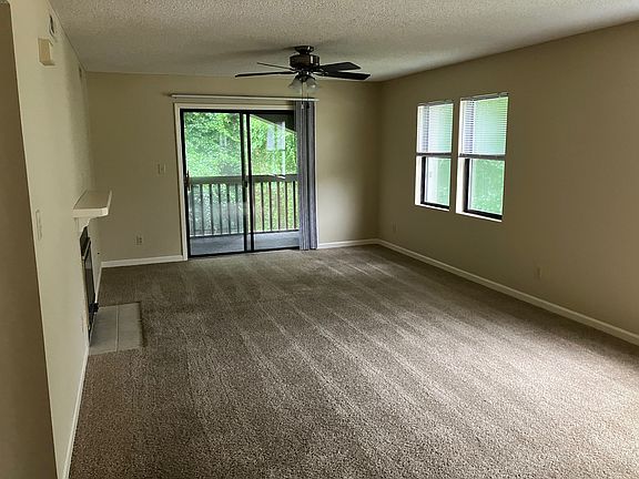 5th image of 1706 Abbey Cir