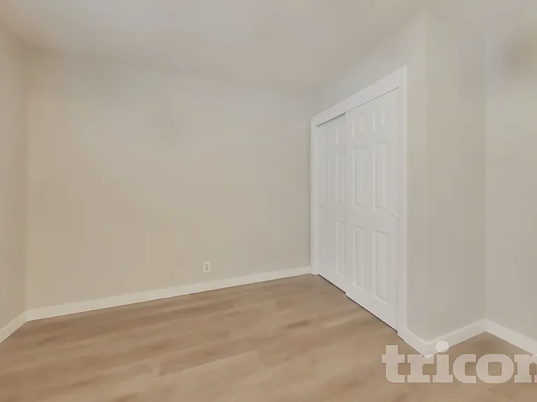240 Benjamin Ave — Photo 7