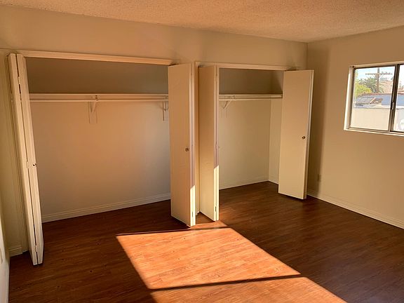 2nd image of 508 N Kenmore Ave APT 13
