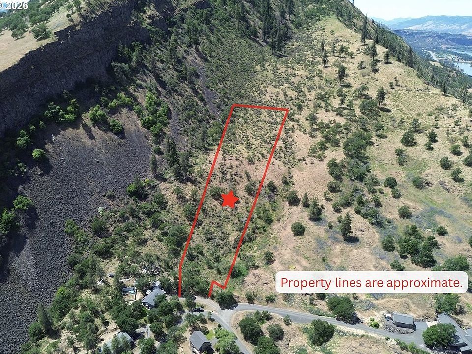2nd image of 4557 Basalt St W