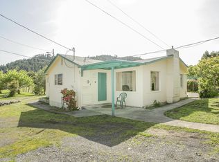 205 S Sequoia St, Rio Dell, CA 95562