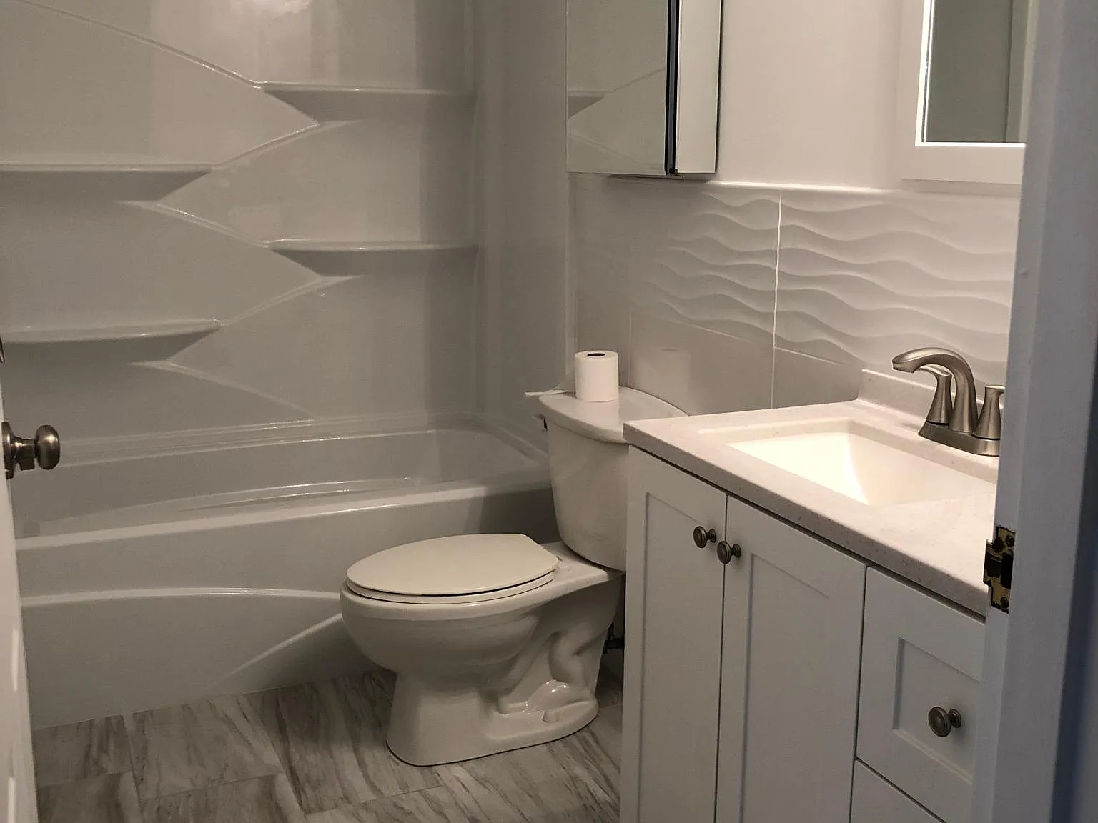 1 bed, 936 sqft, $2,000 — Photo 1