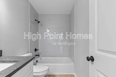 400 Gallery Ln #C7 — Photo 9