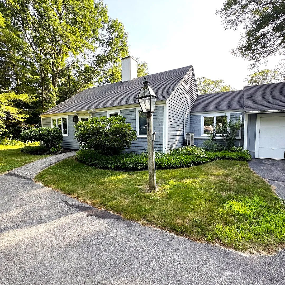 9 & 11 Oakview Drive — Photo 1