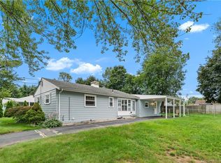 51 Greenhouse Blvd, West Hartford, CT 06110
