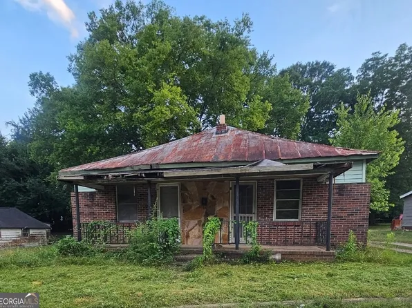 511 N 5th St, Lanett, AL 36863