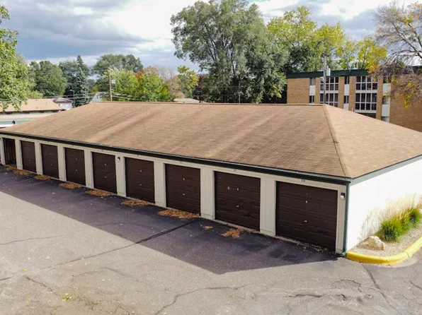 The Groves Apartments, 6802 63rd Ave N #A89031b1f, Minneapolis, MN 55428