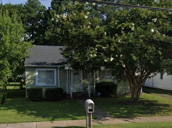 1218 South St, Franklin, VA 23851