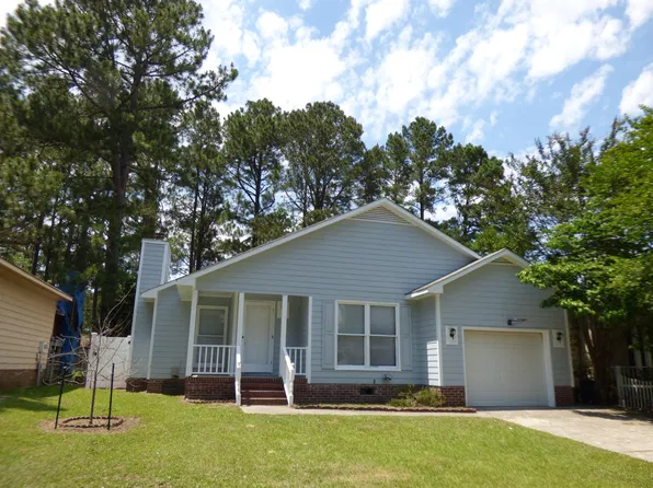 608 Walker St, Fayetteville, NC 28311