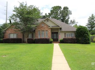 9948 Sommerset Dr, Daphne, AL 36526