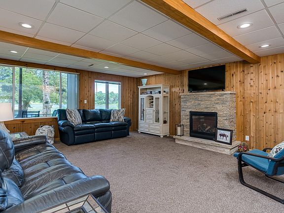 4th image of 2604 Crystal Cove Rd