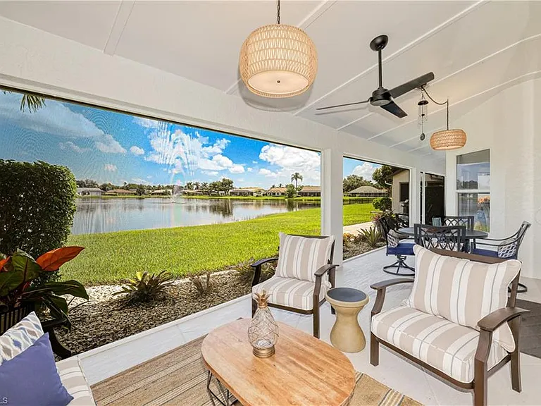 22589 Island Lakes Dr — Photo 31