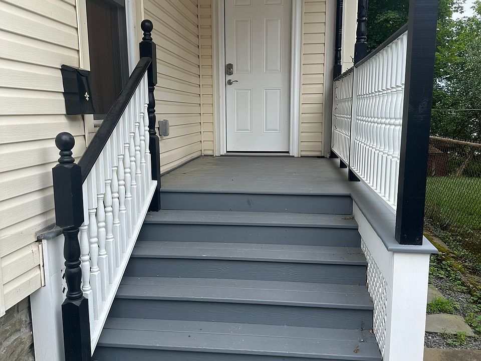 Front entrance with covered porch