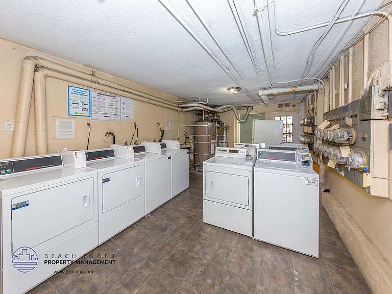722 S. St. Andrews Place — Photo 10