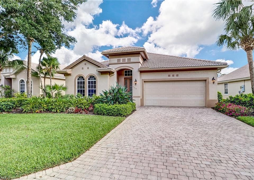 1st image of 9319 Oak Strand Dr