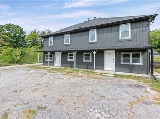 11531 E Lexington Ave APT C, Sugar Creek, MO 64054