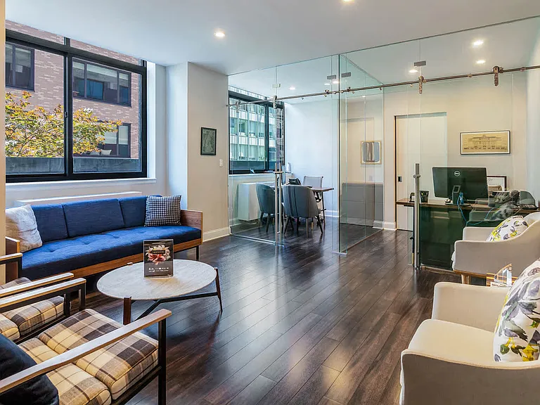 Leasing Office