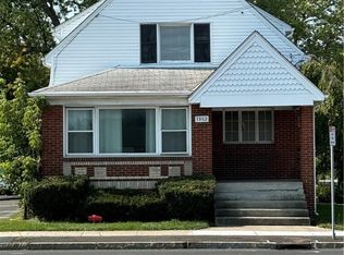 1882 Union Rd, West Seneca, NY 14224