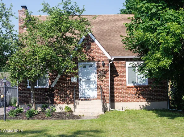 2029 Amsterdam Avenue, Rotterdam, NY 12303