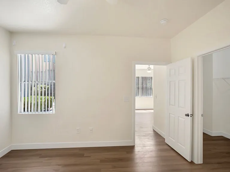 6955 N Durango Dr #1059-11 — Photo 8