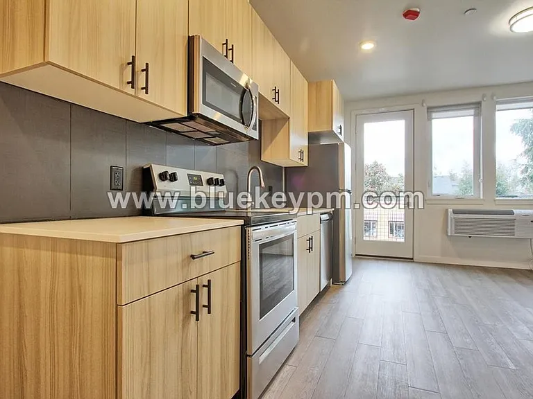 ORYA1515 — Photo 4