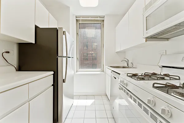 Rented by MOTION New York | media 15