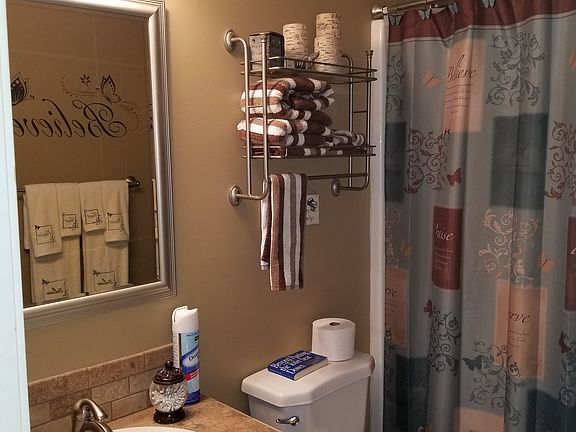 3rd image of 16 Violet Ln