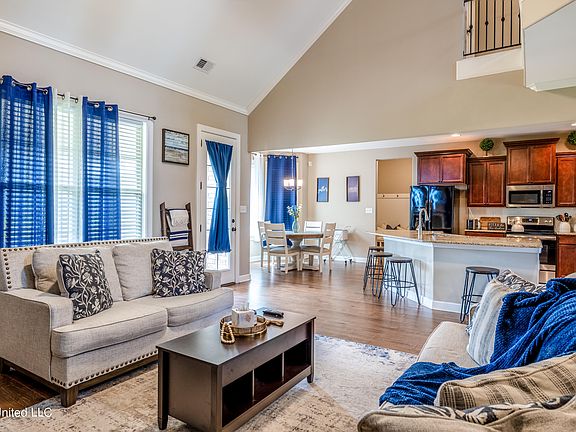 5th image of 3041 John Michael Dr