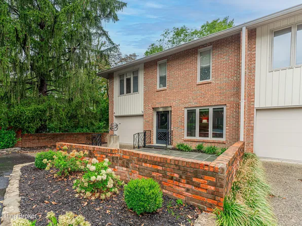 4112 Massie Ave APT 1, Saint Matthews, KY 40207