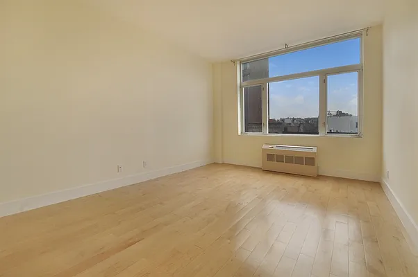 Sold by Corcoran | media 3