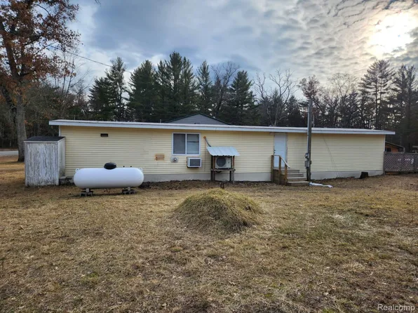 5743 S Merrillville Rd, Baldwin, MI 49304