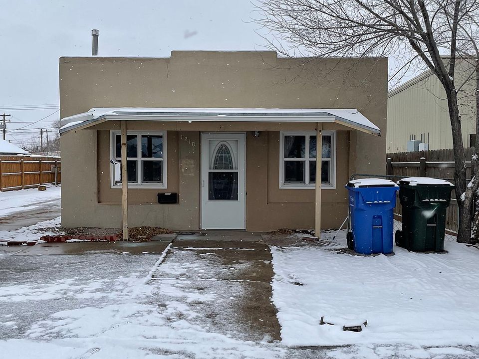 entry to apartment