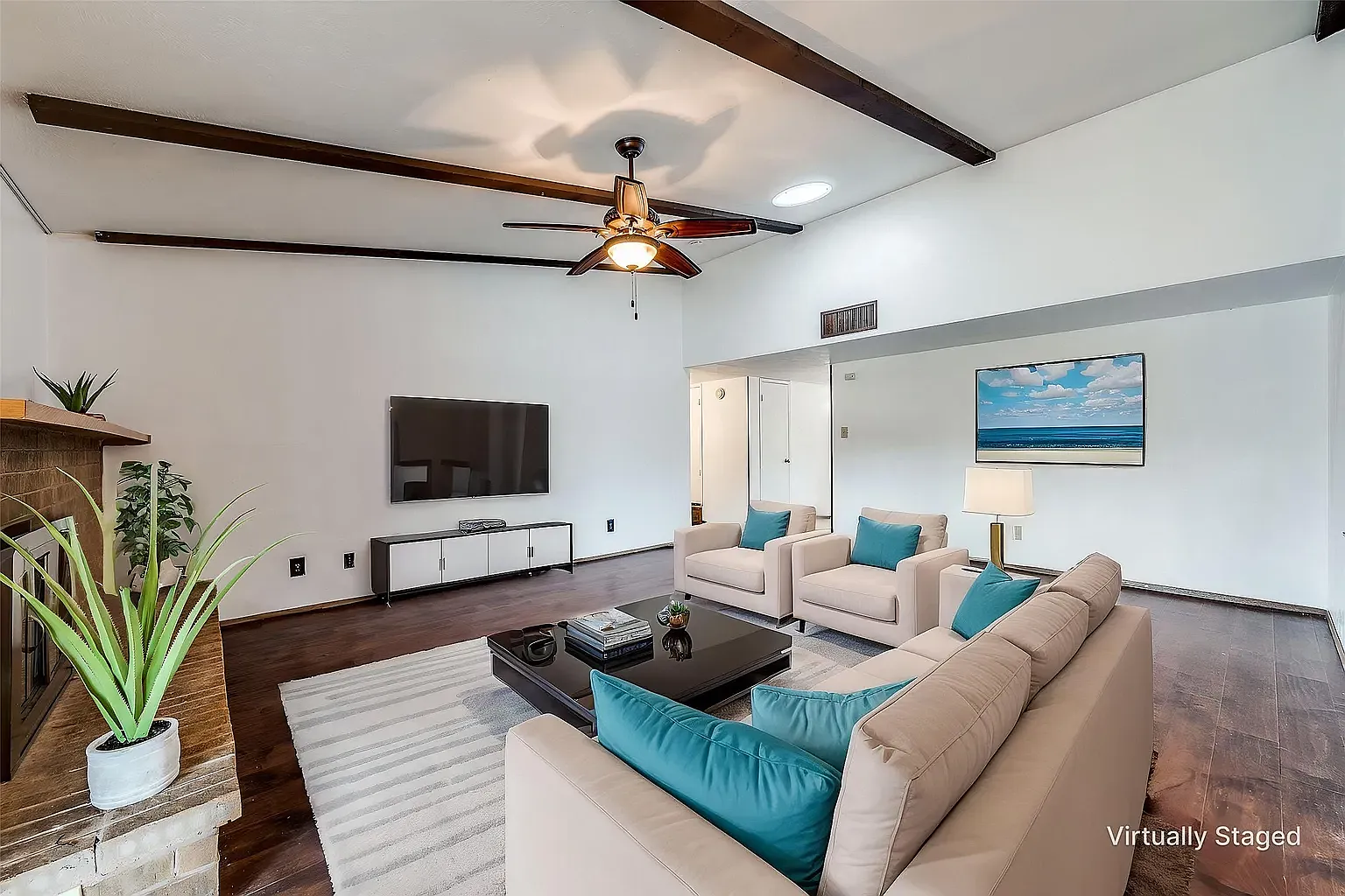 3 bed, 1846 sqft, $2,699 — Photo 3