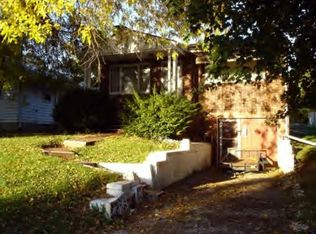 615 S 22nd Pl, Decatur, IL 62521