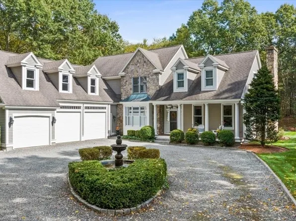 135 Rocky Rd, Northbridge, MA 01534