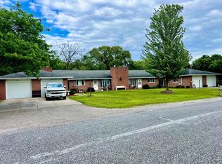 8942 Delwood Dr, Freeland, MI 48623