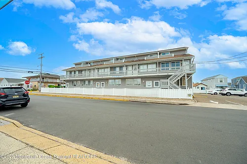 1713 Boulevard #7 Photo 1