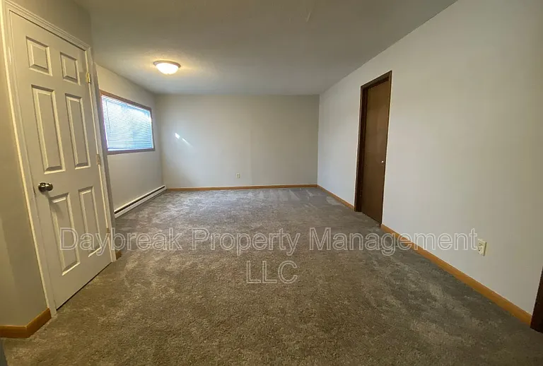 1702 2nd Ave E — Photo 18