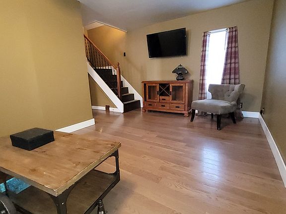 4th image of 2507 N 79th Ave