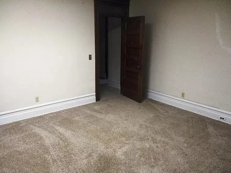 310 W Main St — Photo 10
