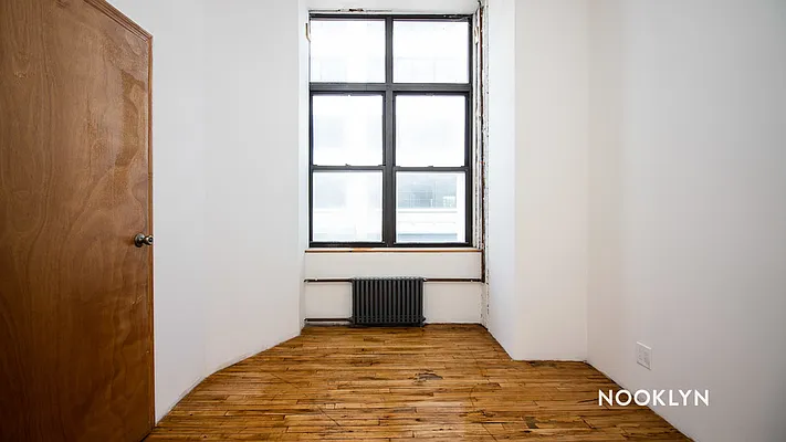 Rented by Nooklyn NYC LLC | media 26