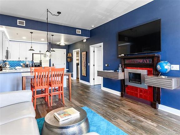 4th image of 190 Broadway St APT 305