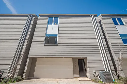 3513 Bell St Photo 1