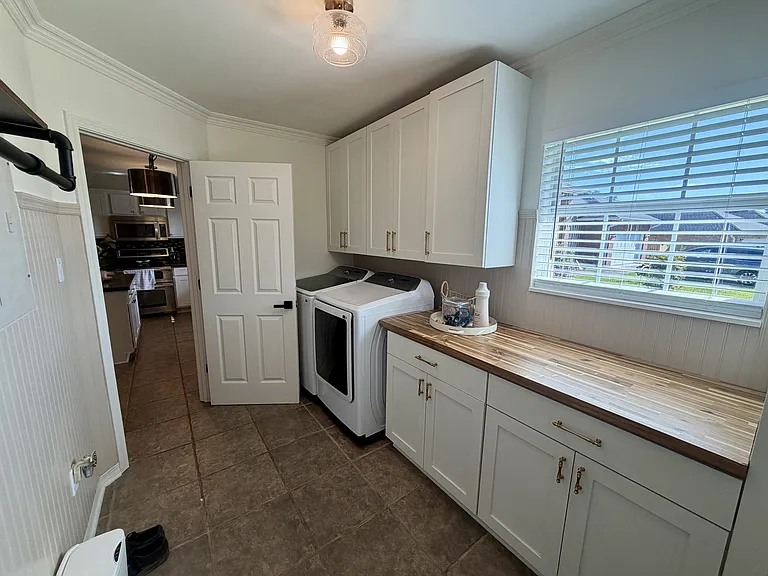 3406 Hermitage Ct — Photo 10