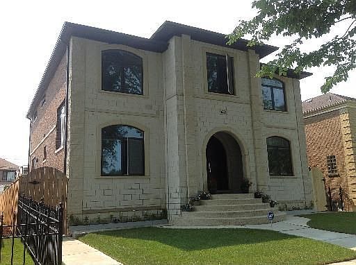 1st image of 6206 N Kedvale Ave