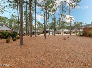 370 Pinehurst Trace Dr, Pinehurst, NC 28374