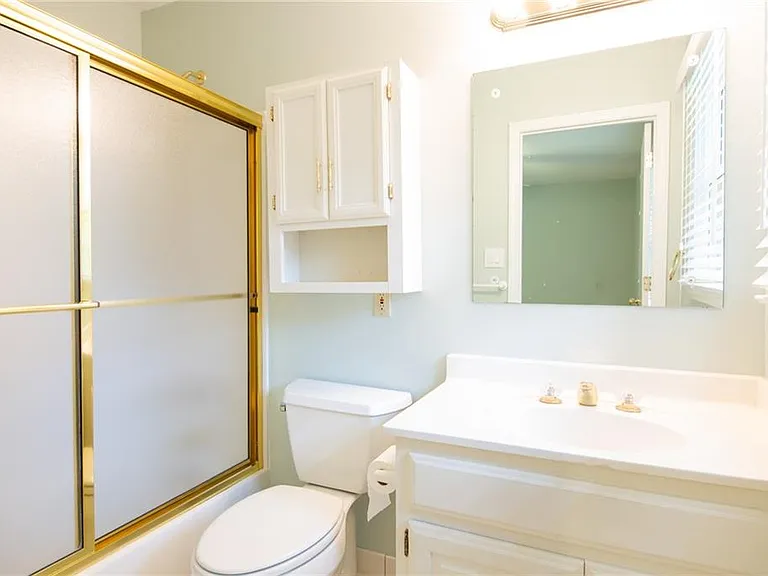 2852 Talisman Ct NE — Photo 23