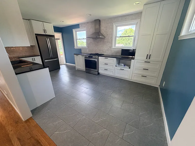 4807 Creek Shore Dr — Photo 10