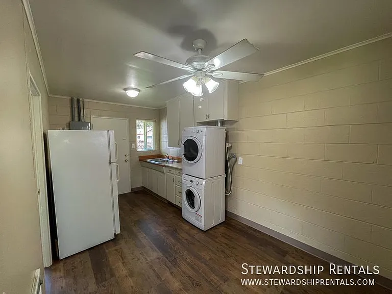 76243 Gale St #1 — Photo 6